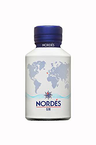 Ginebra Premium nacional Nordés - caja de 40 miniaturas de Nordés gin de 5cl