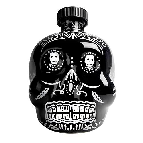 KAH Añejo - Botella Negra Decorada para el Día de Muertos