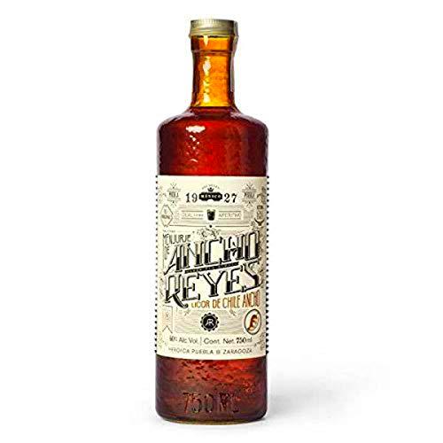 Ancho Reyes Licor - 700 ml