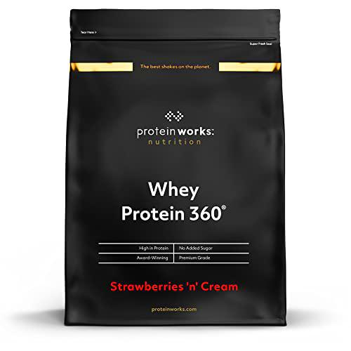 THE PROTEIN WORKS Whey Protein 360 | Batido Alto En Proteínas Para Construir Músculo| Combinación TRI-Proteica | Fresas Con Nata | 2.4kg