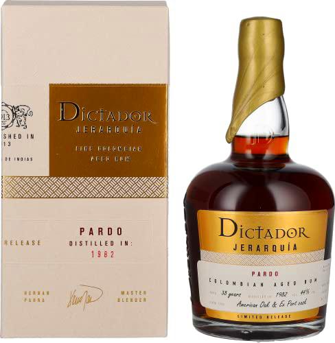 Dictador JERARQUÍA 38 Years Old PARDO Rum 1982 44% Vol